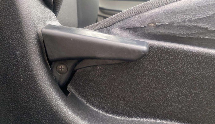 2018 Tata Tiago XT PETROL, Petrol, Manual, 88,800 km, Driver Side Adjustment Panel