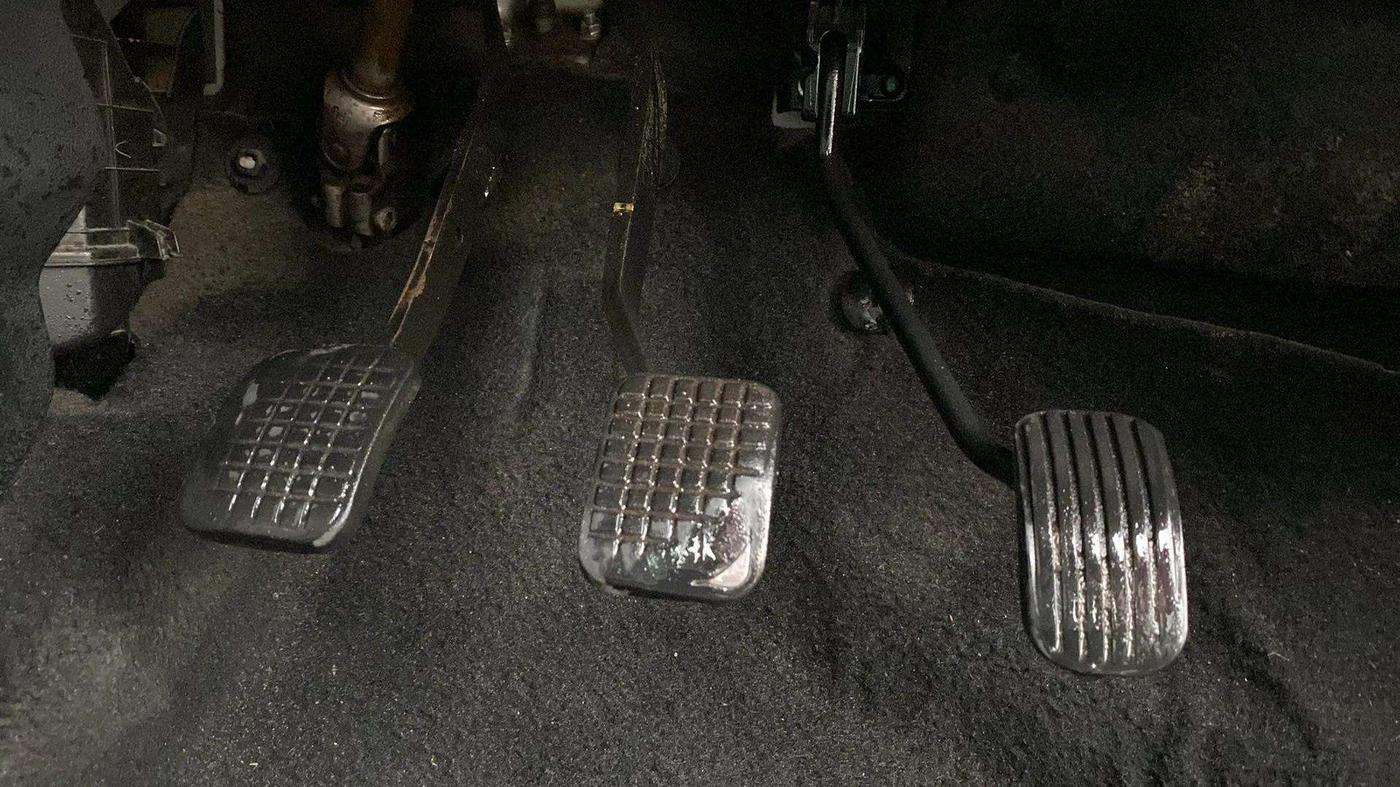 2018 Tata Tiago XT PETROL, Petrol, Manual, 88,800 km, Pedals