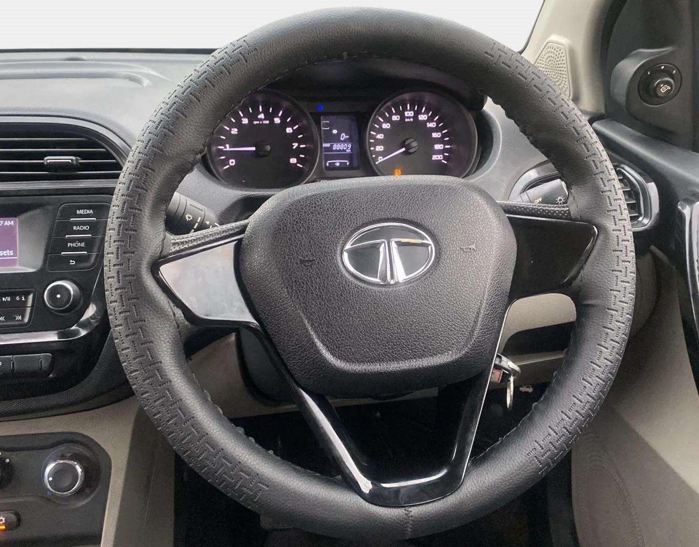 2018 Tata Tiago XT PETROL, Petrol, Manual, 88,800 km, Steering Wheel Close Up
