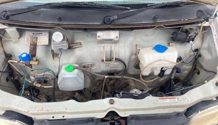 2014 Maruti Eeco 7 STR, CNG, Manual, 89,441 km, Engine View