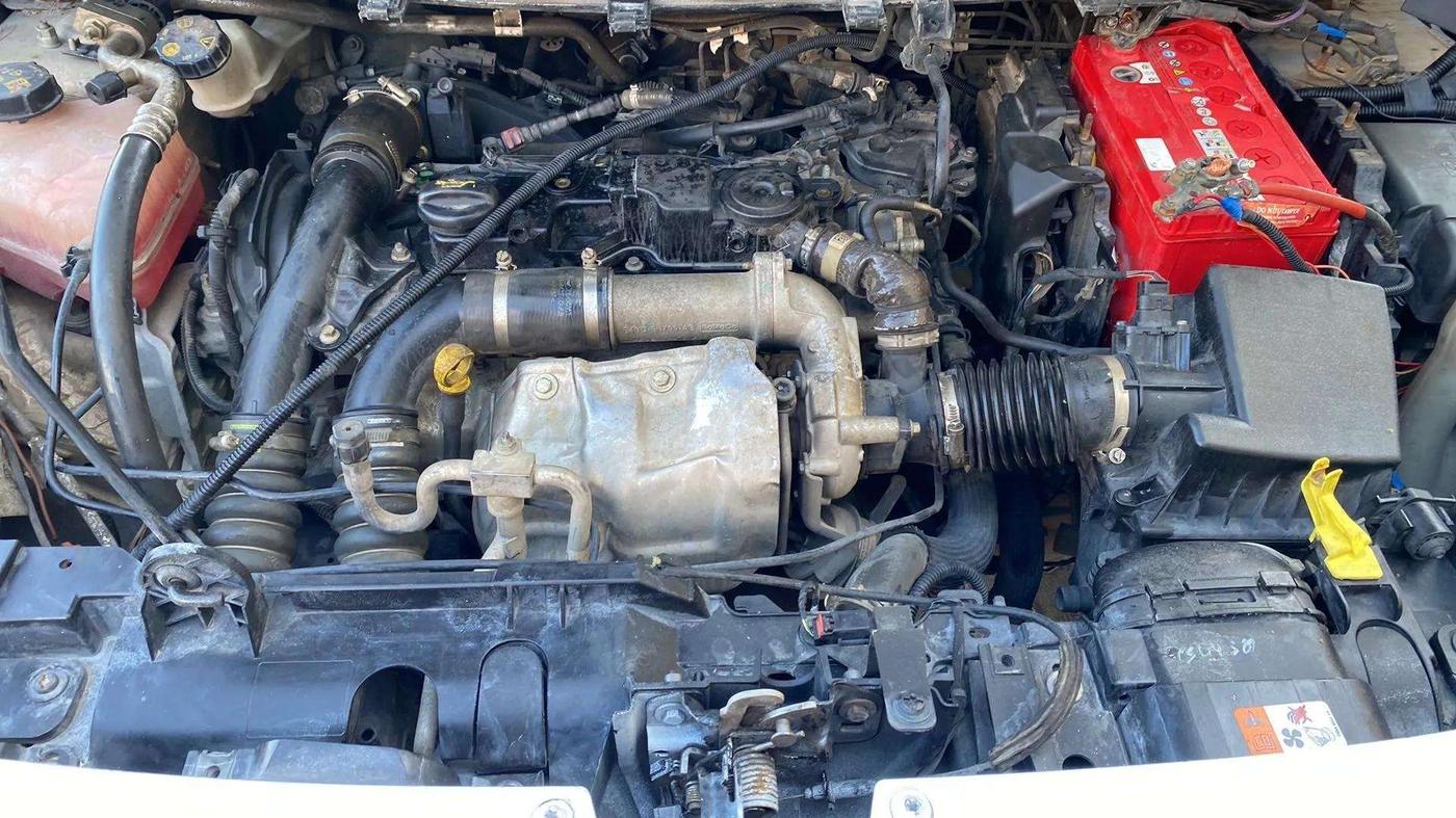 2019 Ford FREESTYLE TITANIUM 1.5 DIESEL, Diesel, Manual, 1,26,201 km, Open Bonet