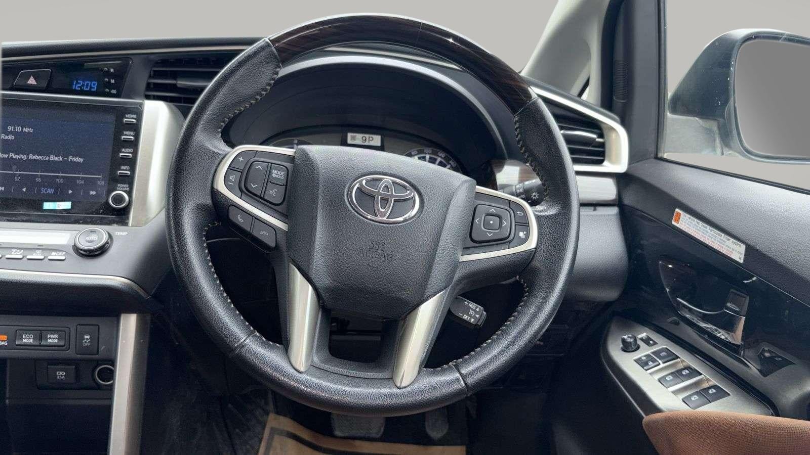 car-replace-bg-e9160f58-d821-4b0d-9482-2f05997f6dcf