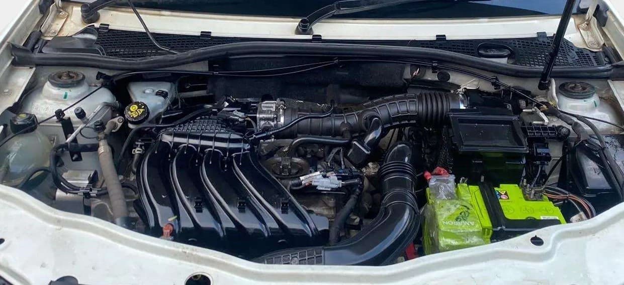 2021 Renault Duster RXS 1.5 PETROL MT, Petrol, Manual, 80,165 km, Front Windshield