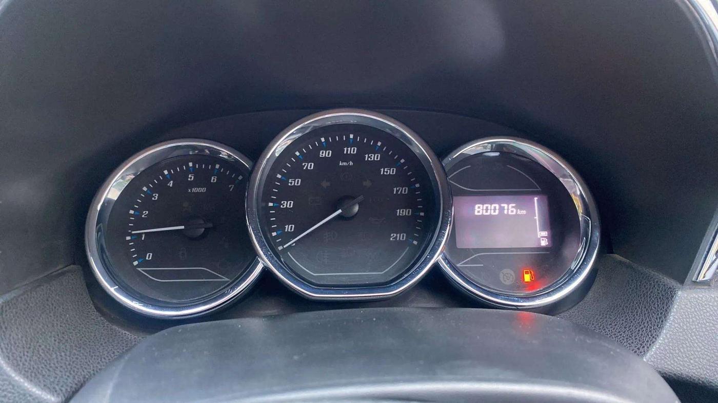 2021 Renault Duster RXS 1.5 PETROL MT, Petrol, Manual, 80,165 km, Odometer Image