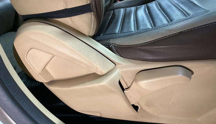 2020 Ford Figo Aspire TITANIUM 1.2 PETROL, Petrol, Manual, 30,690 km, Driver Side Adjustment Panel