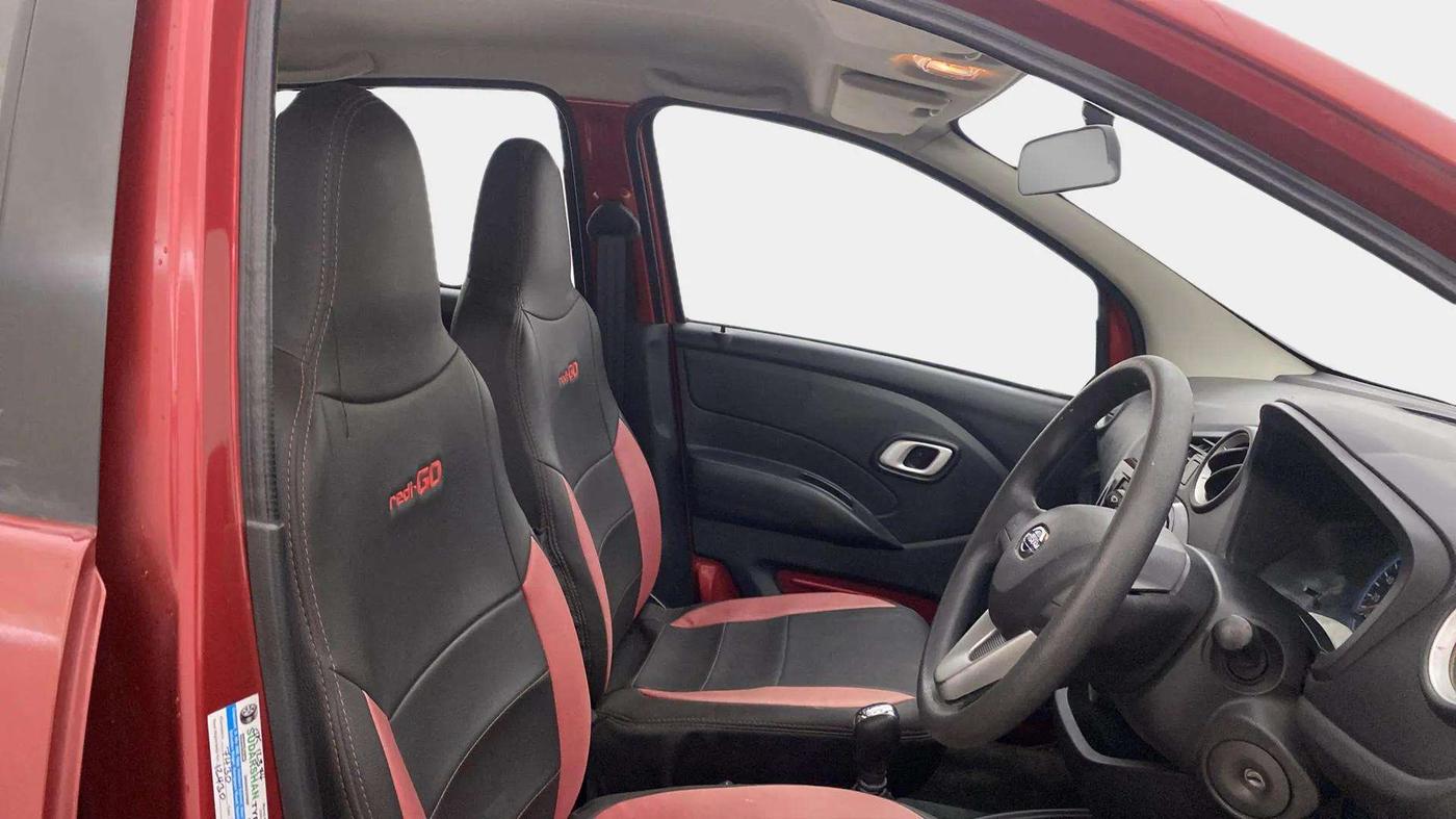 2018 Datsun Redi Go T(O) 1.0 AMT, Petrol, Automatic, 16,938 km, Right Side Front Door Cabin