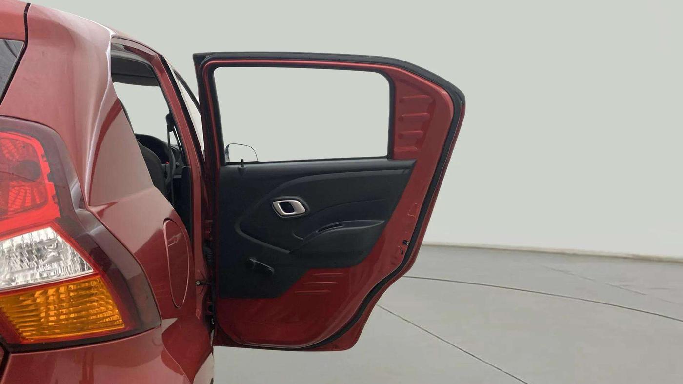 2018 Datsun Redi Go T(O) 1.0 AMT, Petrol, Automatic, 16,938 km, RHS Rear Door