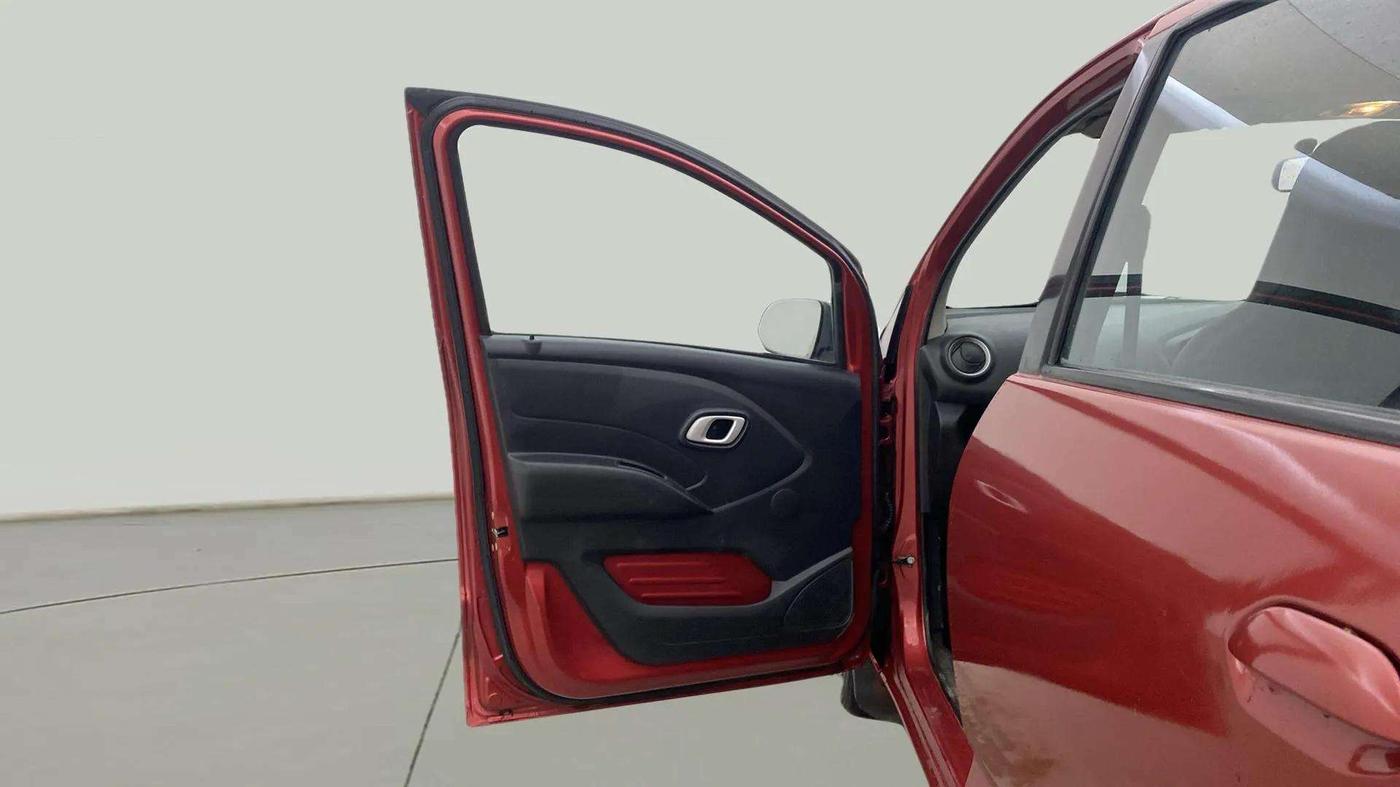 2018 Datsun Redi Go T(O) 1.0 AMT, Petrol, Automatic, 16,938 km, LHS Front Door