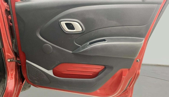 2018 Datsun Redi Go T(O) 1.0 AMT, Petrol, Automatic, 92,586 km, Driver Side Door Panels Control