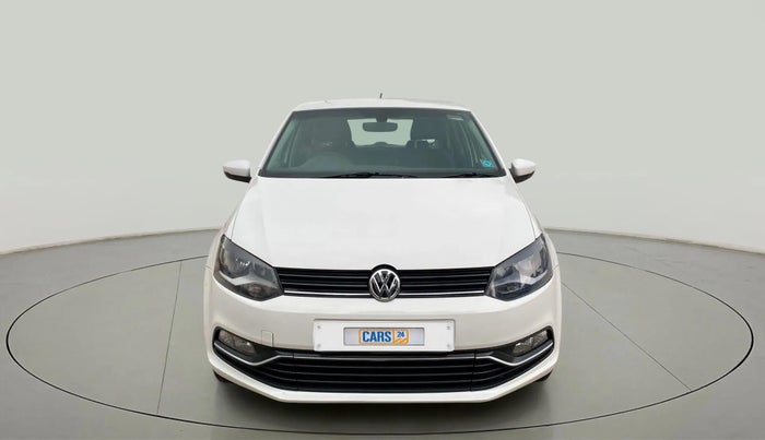 2017 Volkswagen Polo HIGHLINE1.2L, Petrol, Manual, 1,02,951 km, Front