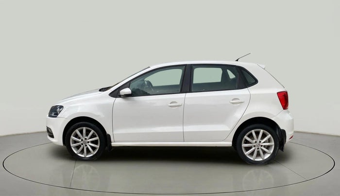2017 Volkswagen Polo HIGHLINE1.2L, Petrol, Manual, 1,02,951 km, Left Side