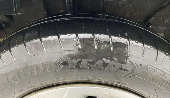 2023 Tata Tiago XT (O) PETROL, CNG, Manual, 61,907 km, Right Rear Tyre Tread