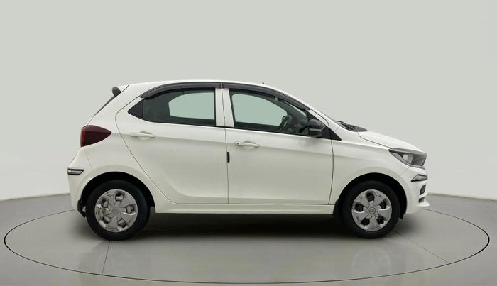 2023 Tata Tiago XT (O) PETROL, CNG, Manual, 61,907 km, Right Side View