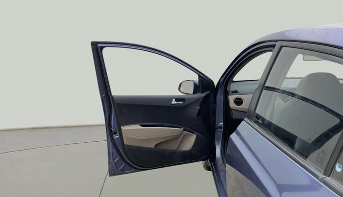 2015 Hyundai Xcent S 1.2, Petrol, Manual, 53,250 km, LHS Front Door