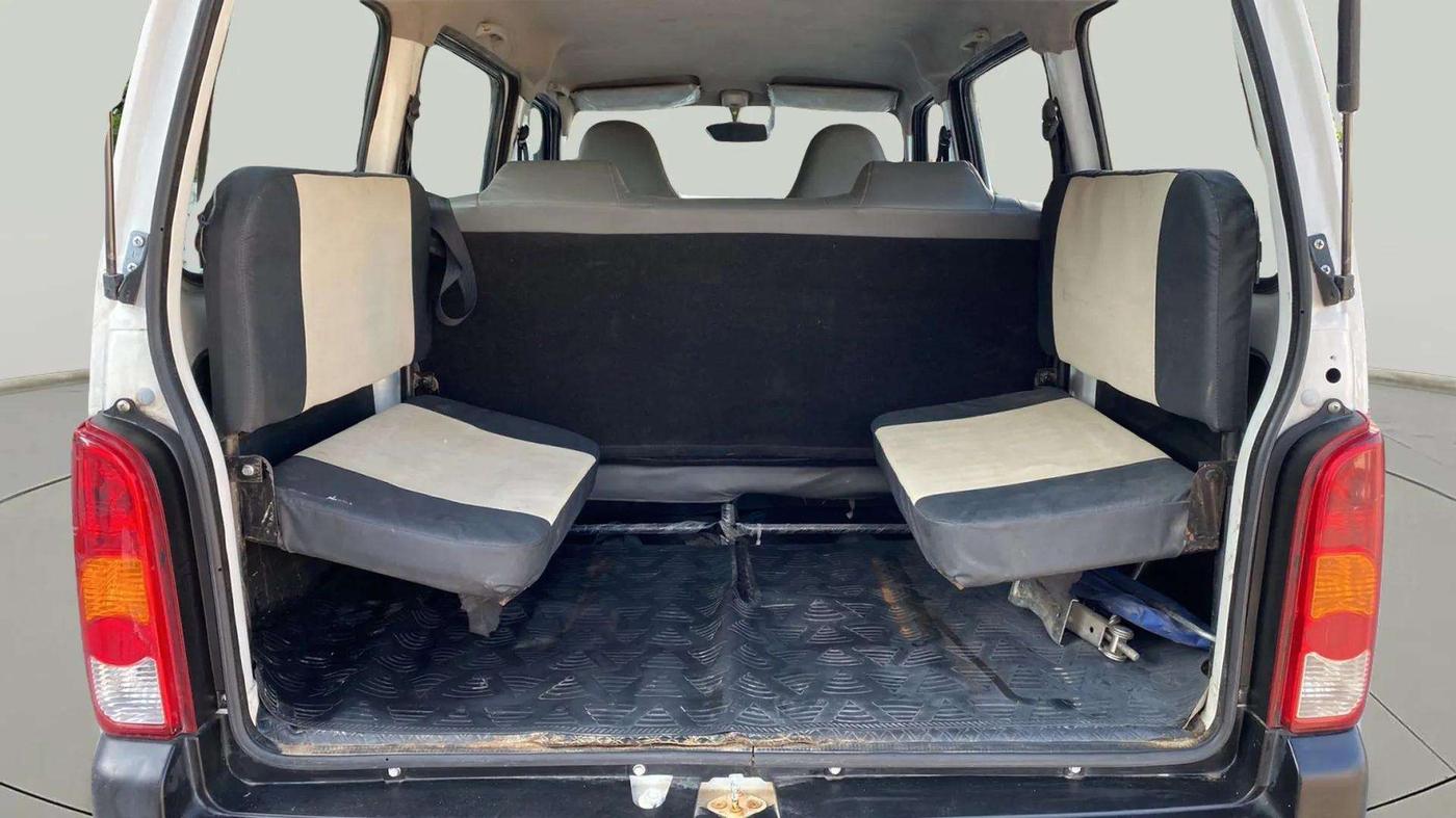 2021 Maruti Eeco 5 STR WITH A/C+HTR, Petrol, Manual, 23,415 km, Boot Inside