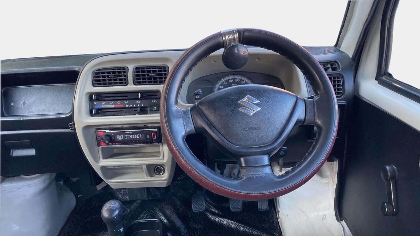 2021 Maruti Eeco 5 STR WITH A/C+HTR, Petrol, Manual, 23,415 km, Steering Wheel Close Up