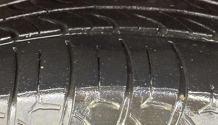 2018 Tata TIGOR XZ (O) PETROL, Petrol, Manual, 65,199 km, Left Front Tyre Tread