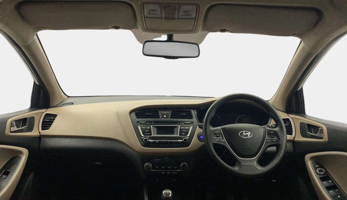 2015 Hyundai Elite i20 SPORTZ 1.2 (O), Petrol, Manual, 71,332 km, Dashboard