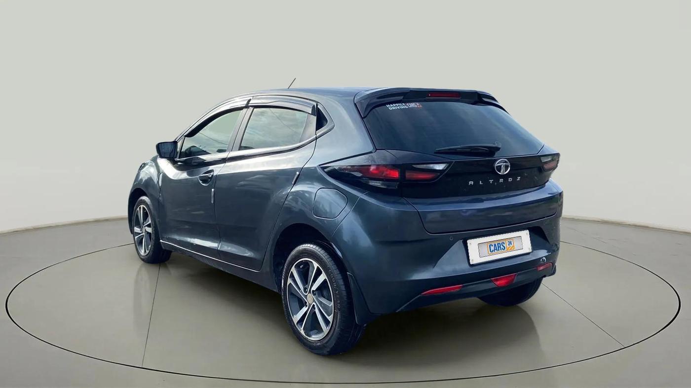 2020 Tata ALTROZ XZ DIESEL, Diesel, Manual, 1,03,913 km, Left Back Diagonal