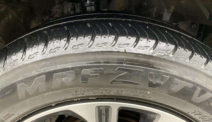 2022 Honda Amaze 1.2L I-VTEC VX CVT, Petrol, Automatic, 27,023 km, Right Front Tyre Tread