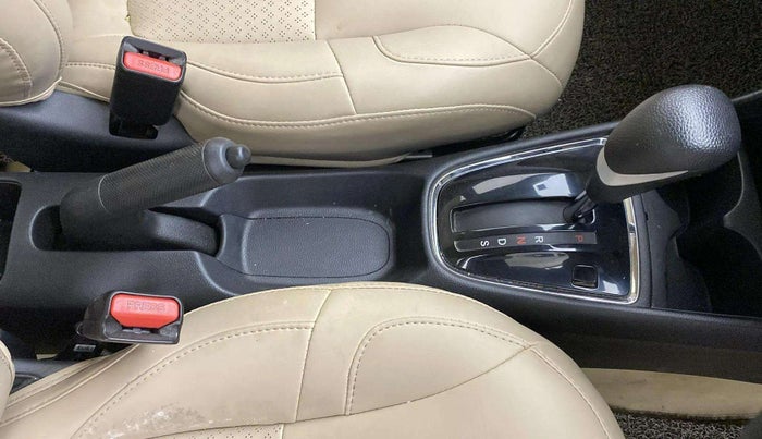 2022 Honda Amaze 1.2L I-VTEC VX CVT, Petrol, Automatic, 27,023 km, Gear Lever