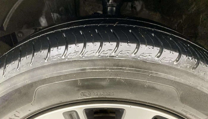 2022 Honda Amaze 1.2L I-VTEC VX CVT, Petrol, Automatic, 27,023 km, Left Front Tyre Tread