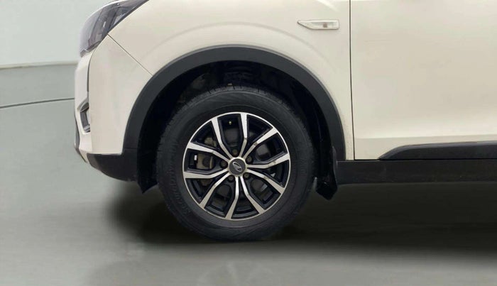 2020 Mahindra XUV300 W6 1.5 DIESEL AMT, Diesel, Automatic, 54,643 km, Left Front Wheel