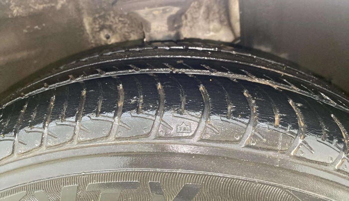 2021 Maruti New Wagon-R VXI 1.0 AMT, Petrol, Automatic, 36,108 km, Right Front Tyre Tread