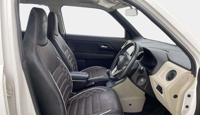 2021 Maruti New Wagon-R VXI 1.0 AMT, Petrol, Automatic, 36,108 km, Right Side Front Door Cabin