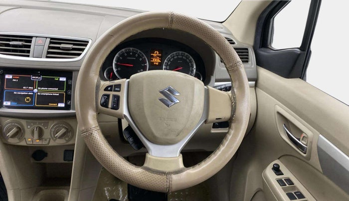 2017 Maruti Ertiga ZXI+, Petrol, Manual, 97,637 km, Steering Wheel Close Up