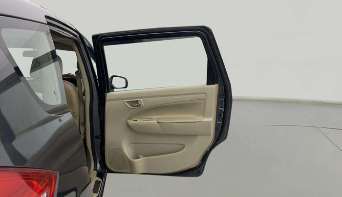 2017 Maruti Ertiga ZXI+, Petrol, Manual, 97,637 km, RHS Rear Door