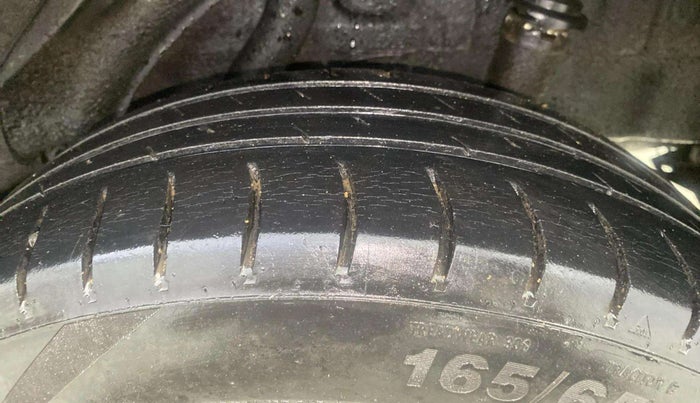 2013 Honda Brio V AT, Petrol, Automatic, 77,011 km, Left Rear Tyre Tread