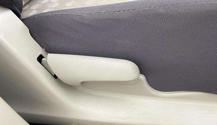 2015 Maruti Celerio ZXI, Petrol, Manual, 26,558 km, Driver Side Adjustment Panel