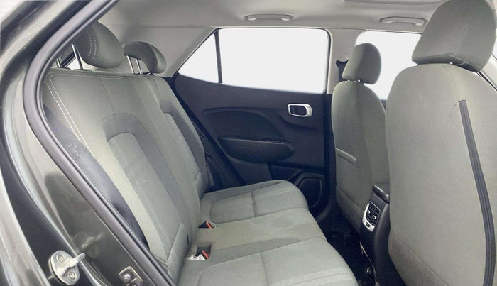 2021 Hyundai VENUE SX PLUS 1.0 TURBO DCT, Petrol, Automatic, 14,306 km, Right Side Rear Door Cabin