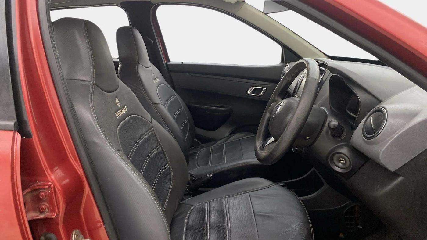 2018 Renault Kwid RXT 1.0 AMT (O), Petrol, Automatic, 57,544 km, Right Side Front Door Cabin