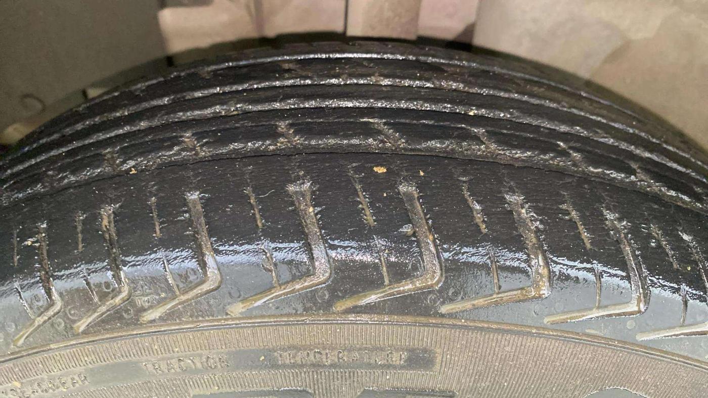2018 Renault Kwid RXT 1.0 AMT (O), Petrol, Automatic, 57,544 km, Left Front Tyre Tread