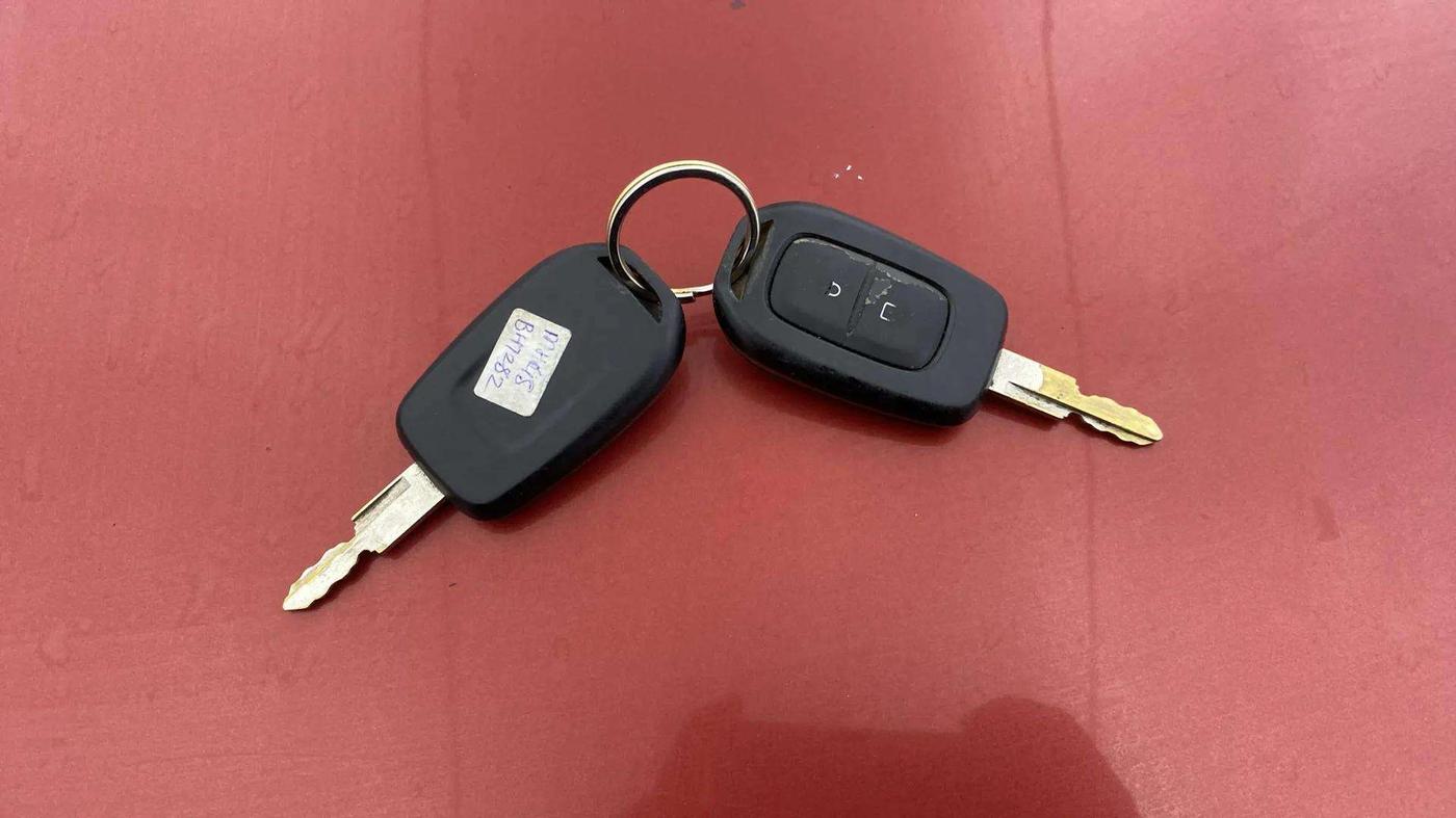 2018 Renault Kwid RXT 1.0 AMT (O), Petrol, Automatic, 57,544 km, Key Close Up