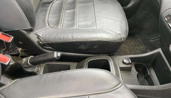 2018 Renault Kwid RXT 1.0 AMT (O), Petrol, Automatic, 57,530 km, Gear Lever