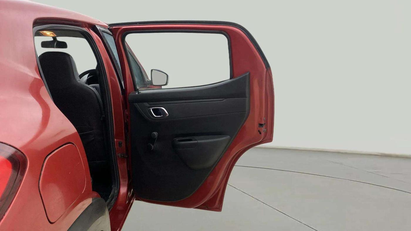 2018 Renault Kwid RXT 1.0 AMT (O), Petrol, Automatic, 57,544 km, RHS Rear Door
