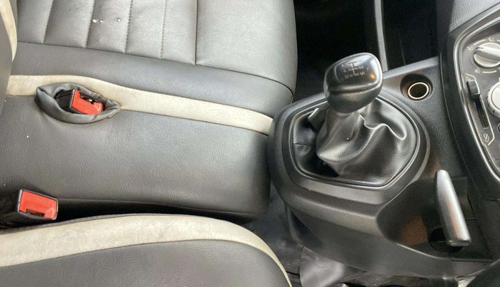 2018 Datsun Go T, Petrol, Manual, 53,648 km, Gear Lever