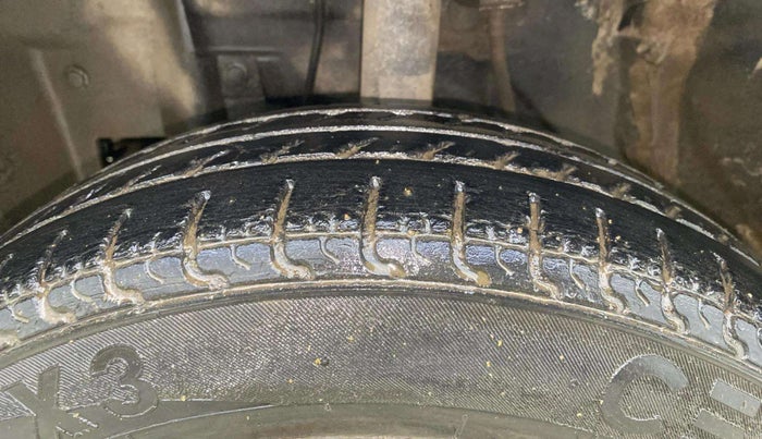 2018 Datsun Go T, Petrol, Manual, 53,648 km, Left Front Tyre Tread