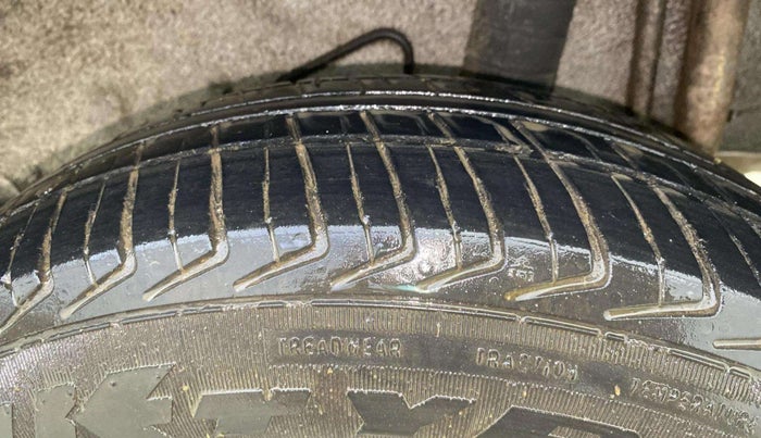 2018 Datsun Go T, Petrol, Manual, 53,648 km, Left Rear Tyre Tread