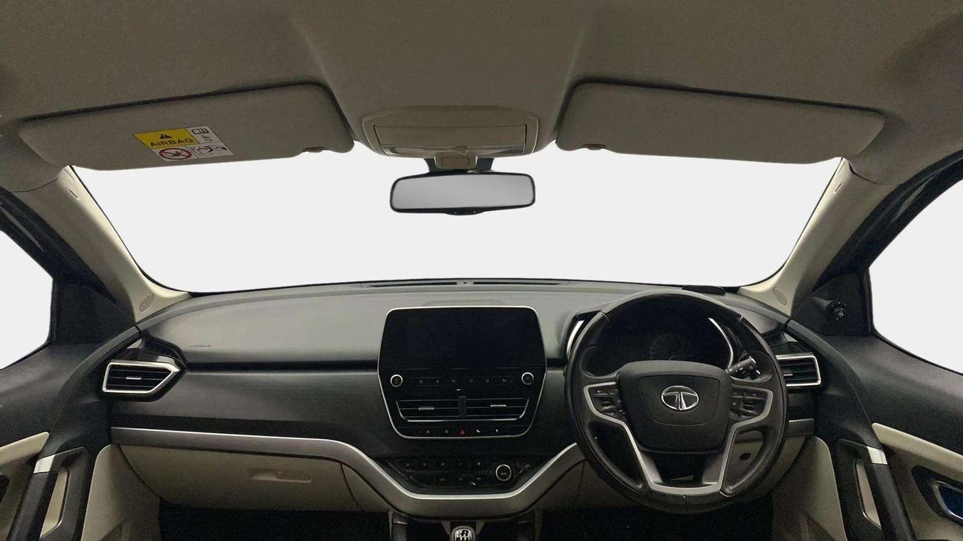 2021 Tata Safari XZ, Diesel, Manual, 70,011 km, Dashboard
