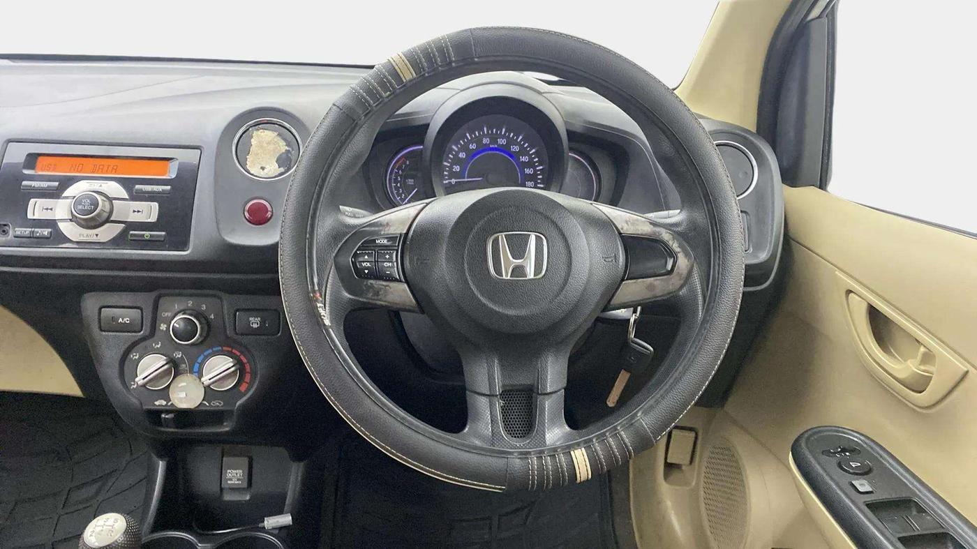 2016 Honda Brio S MT, Petrol, Manual, 65,257 km, Steering Wheel Close Up