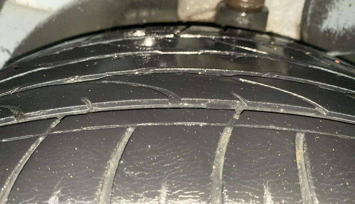 2019 Hyundai Creta SX AT 1.6 PETROL, Petrol, Automatic, 33,394 km, Left Rear Tyre Tread