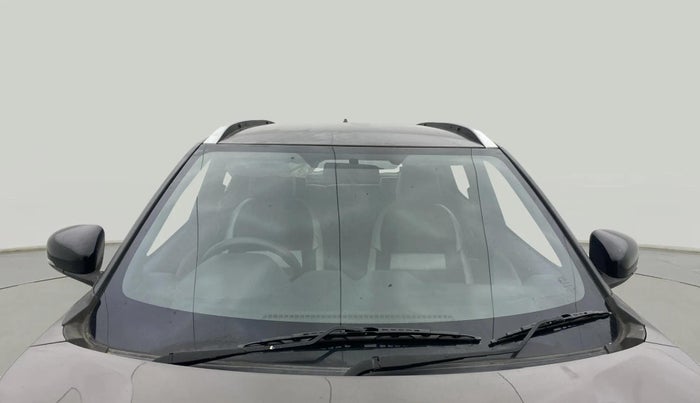 2022 Nissan MAGNITE XV EXECUTIVE, Petrol, Manual, 14,659 km, Front Windshield