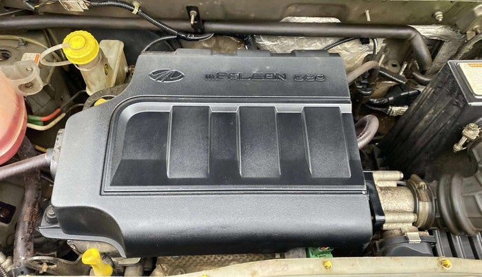 2016 Mahindra Kuv100 K8 6 STR, Petrol, Manual, 61,950 km, Engine View