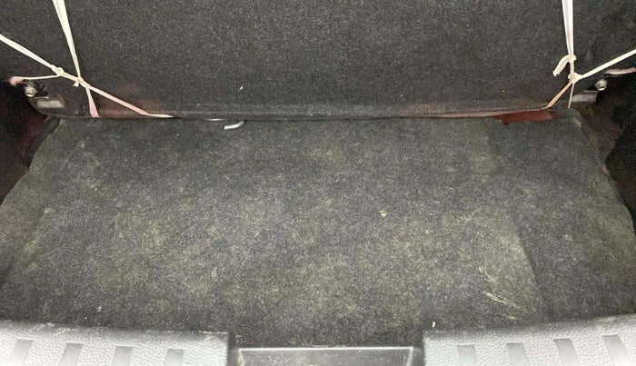 2014 Maruti Swift ZXI, Petrol, Manual, 52,567 km, Boot Inside