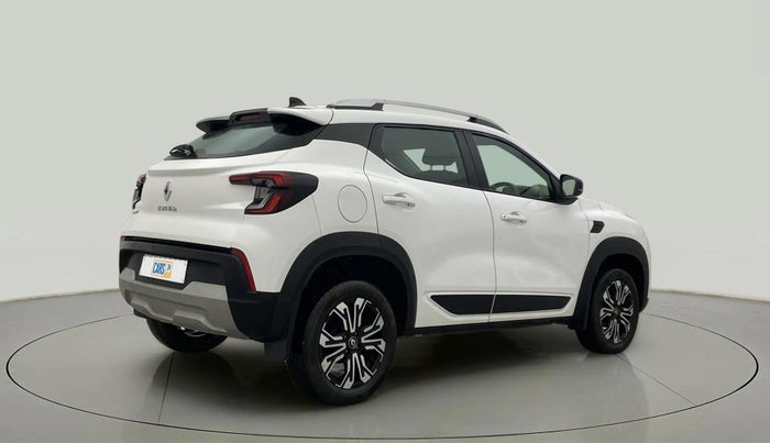 2022 Renault Kiger RXT (O) MT, Petrol, Manual, 26,579 km, Right Back Diagonal