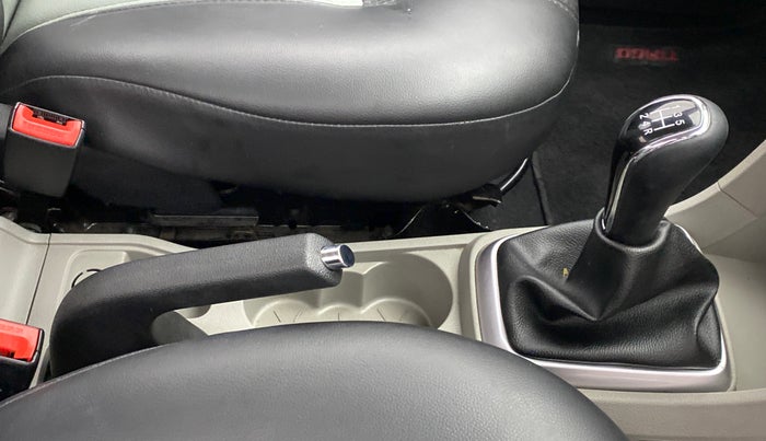 2017 Tata Tiago XZ 1.2 REVOTRON, Petrol, Manual, 35,310 km, Gear Lever